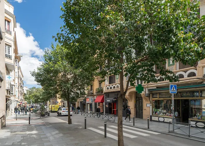 En Chueca Para 4 Personas Alquiler Temporal