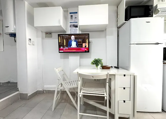 Acogedor Apartamento Exterior Con Balcon En El Barrio De Chueca, Gran Via Con Aire Acondicionado