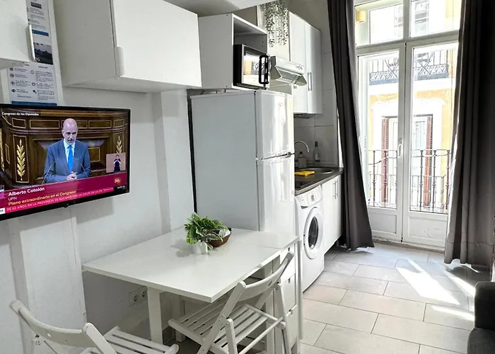 Acogedor Apartamento Exterior Con Balcon En El Barrio De Chueca, Gran Via Con Aire Acondicionado